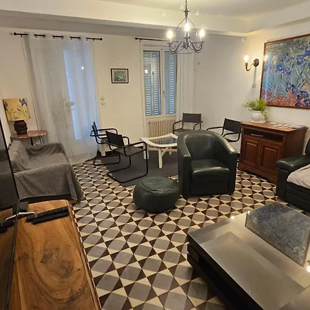 Grande Maison Ideale Reunions Familiales Nervieux